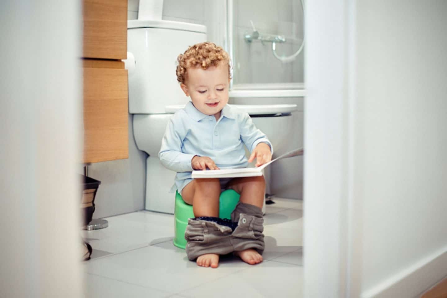 How to Handle a Potty Training Accident – Potty Genius