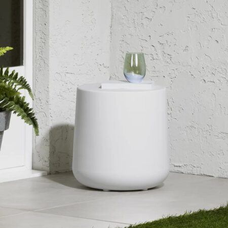 Dalya South Shore Outdoor Plastic Side Table