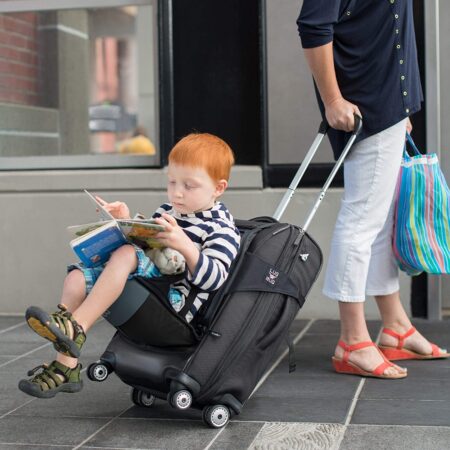 top 5 toddler airplane travel essentials  items that make travelling with  a baby/toddler easier 