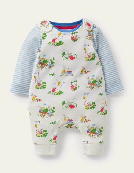 10 Best Brands for Gender Neutral Baby Clothes - Motherly