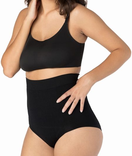 Postpartum Underwear that Help During the Fourth Trimester - Motherly