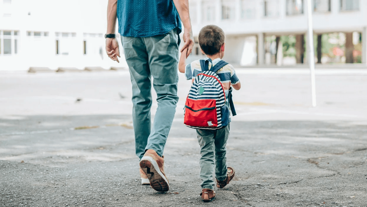 11-encouraging-phrases-for-kids-on-the-first-day-of-school-motherly