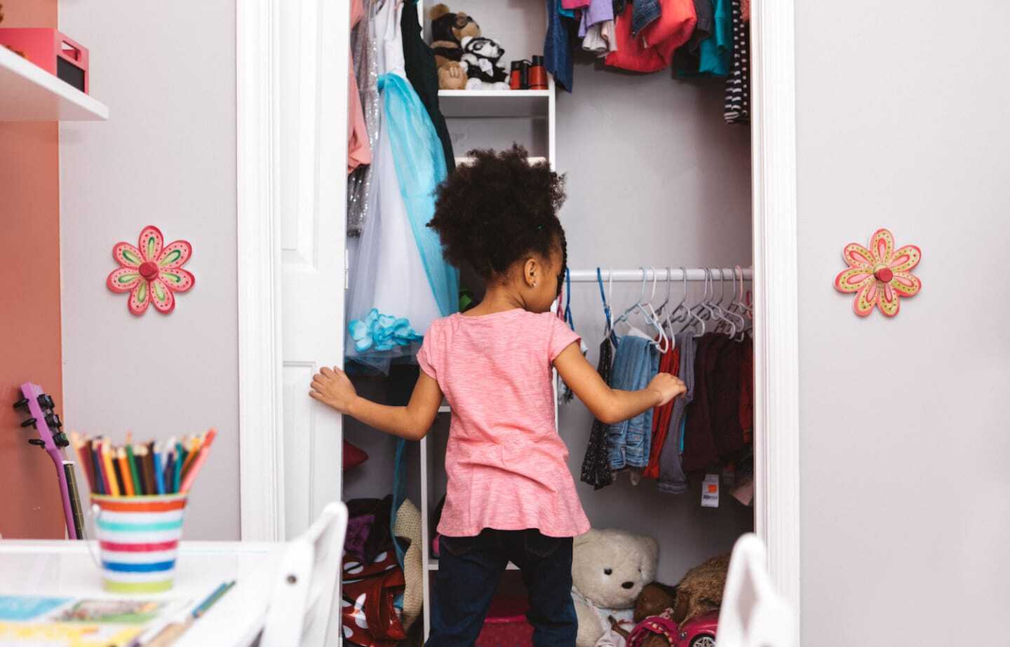 Project Organize Your ENTIRE Life Quick Tip: Baskets! - Modern Parents  Messy Kids