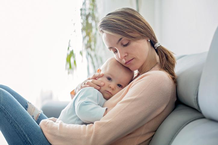 Parents can feel pressured to stop breastfeeding their baby – here's how to  cope