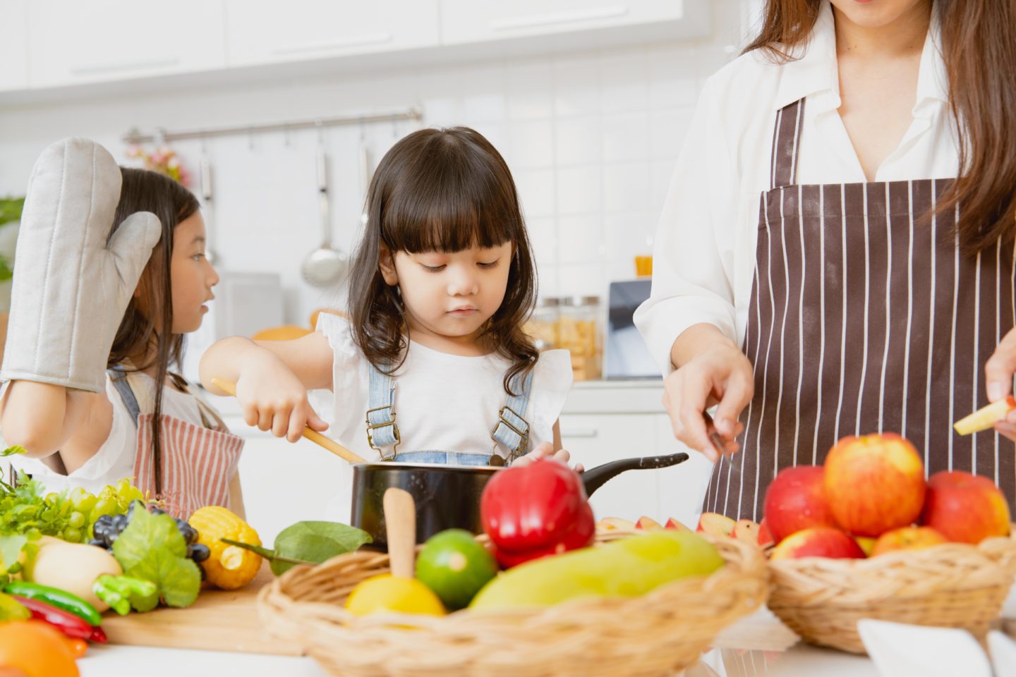 scientists-found-an-easy-way-to-get-your-toddler-to-eat-more-veggies