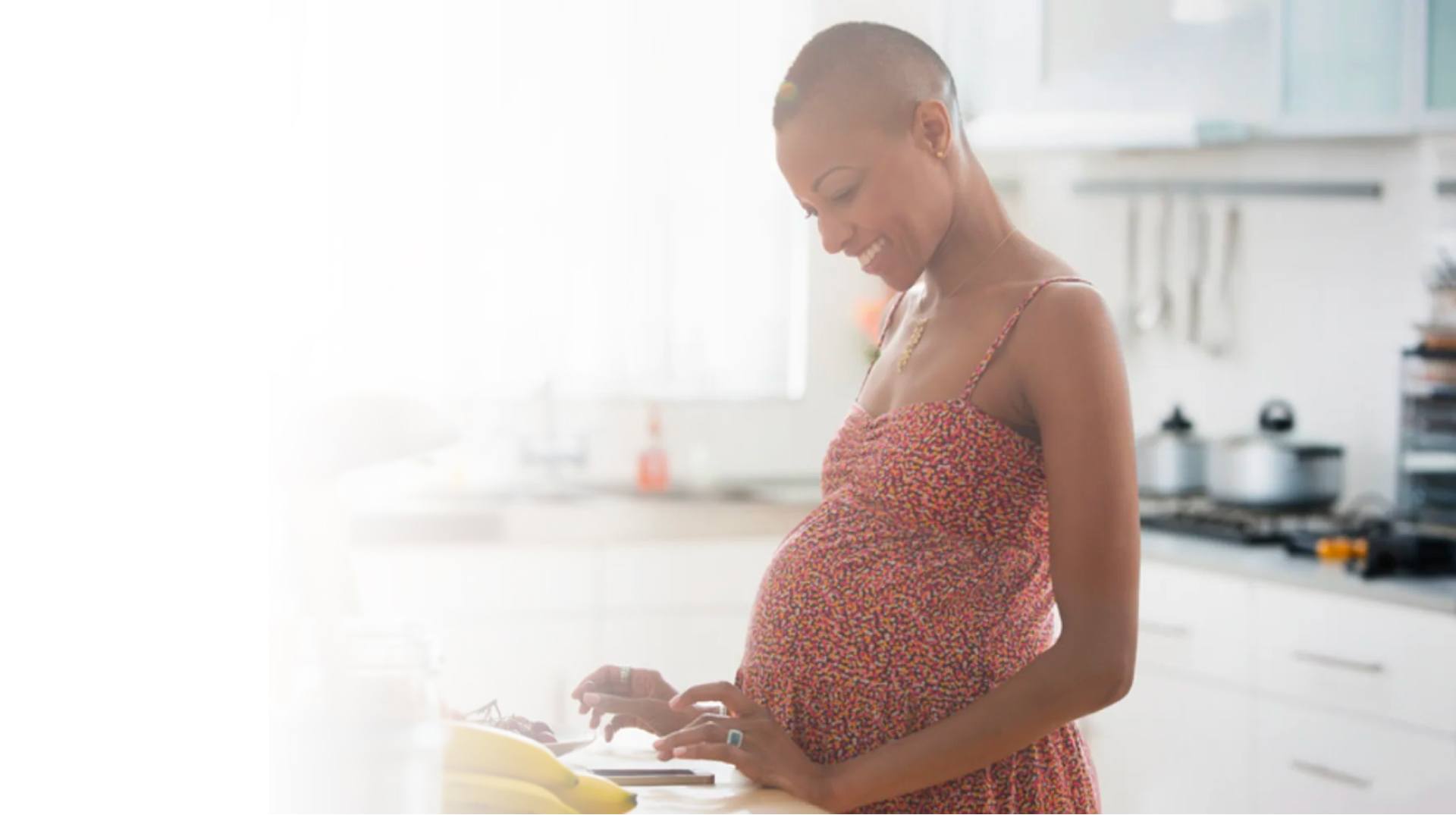 https://www.mother.ly/wp-content/uploads/2022/04/woman-in-the-kitchen-featured.jpg