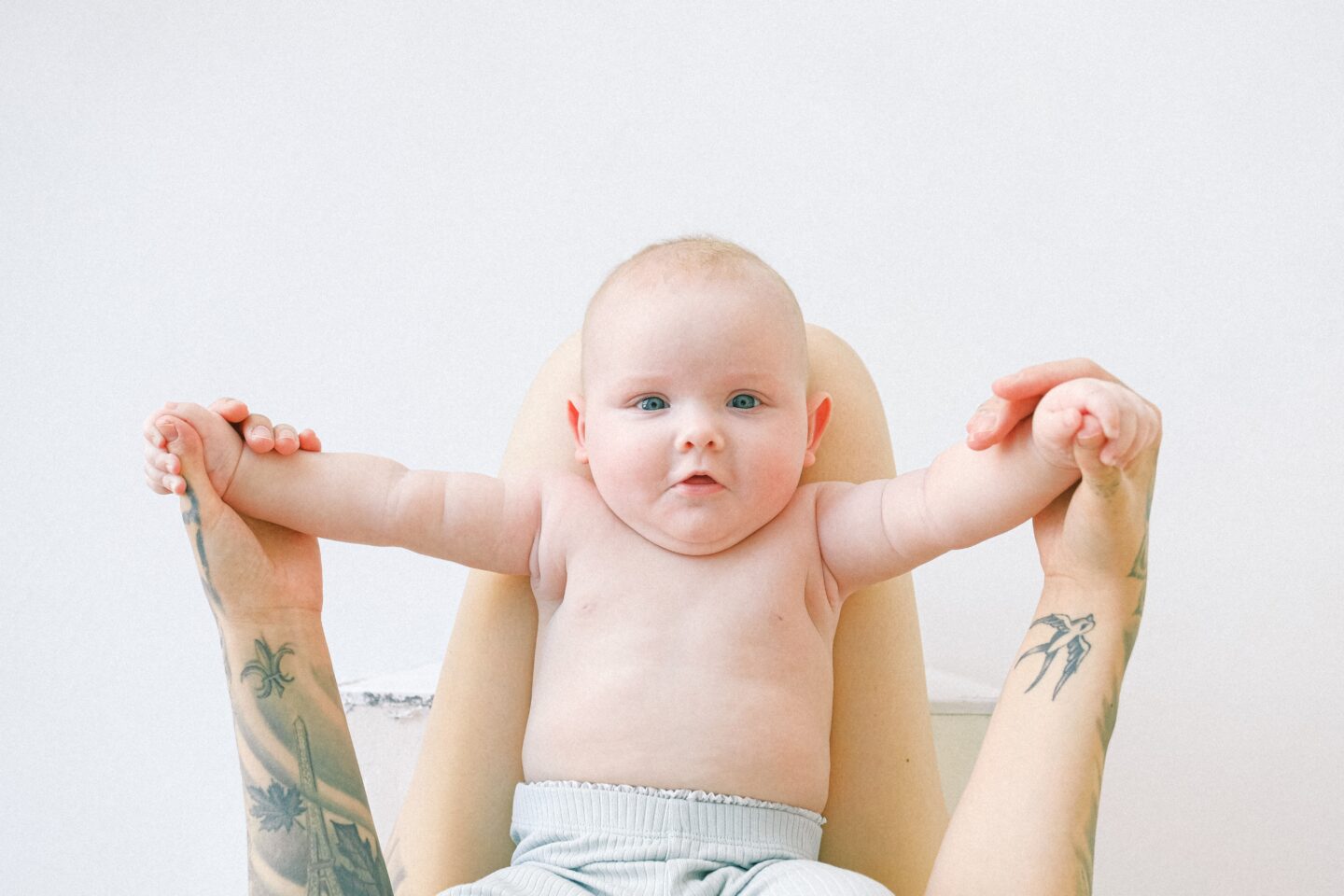 Is it Safe to Get a Tattoo While Breastfeeding? - Motherly