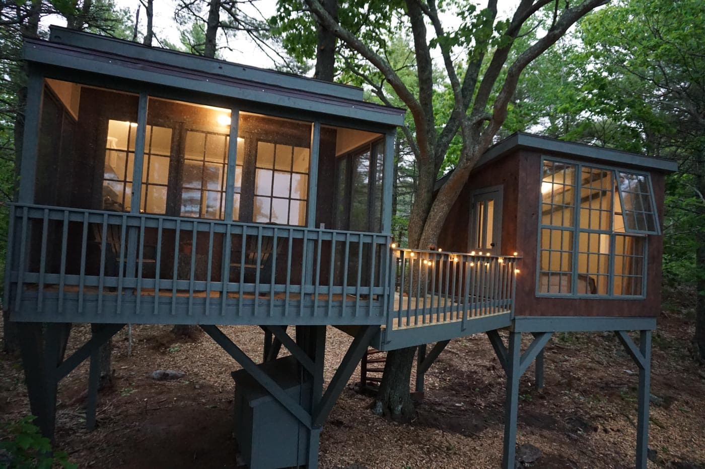 Glamping treehouses in Maine