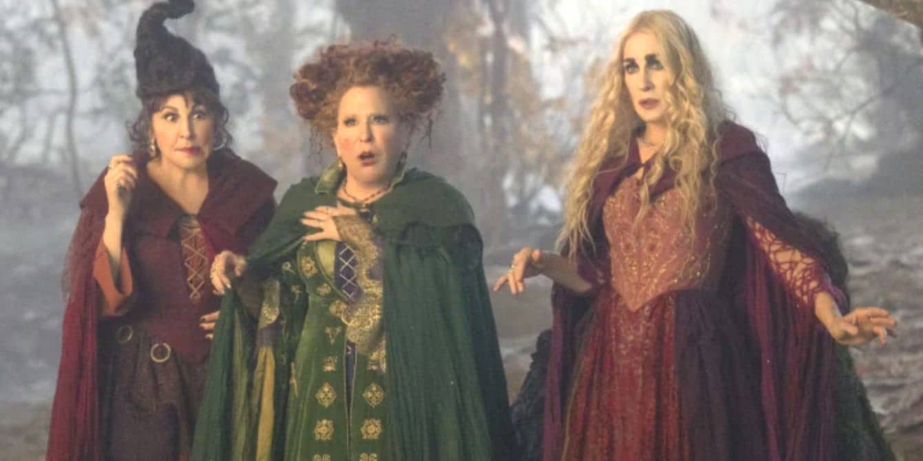 The Sanderson Sisters Learn New Beauty Secrets in Hocus Pocus 2: Clip