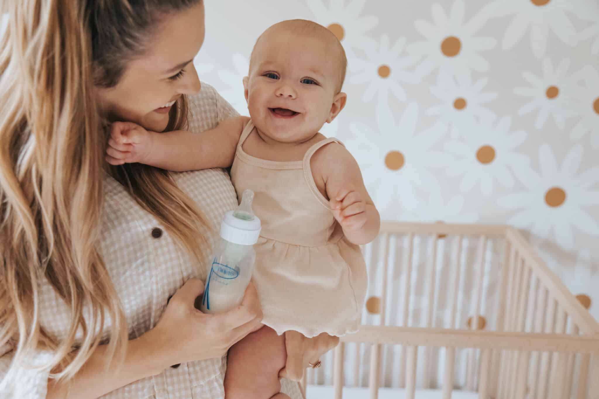 The Perfect Combo: Can You Mix Breast Milk and Formula?