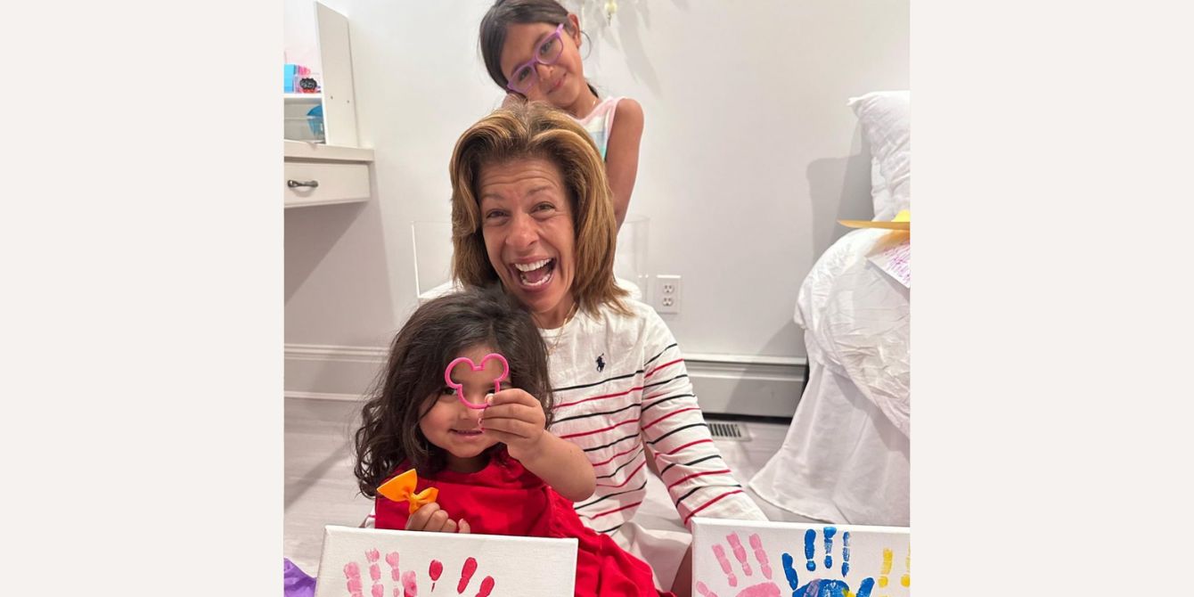 Hoda Kotb and her daughters