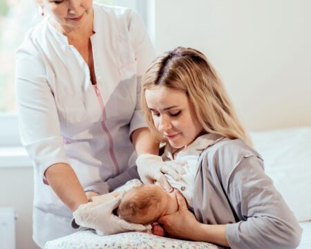 Your Postpartum Recovery kit After a C-Section - Motherly