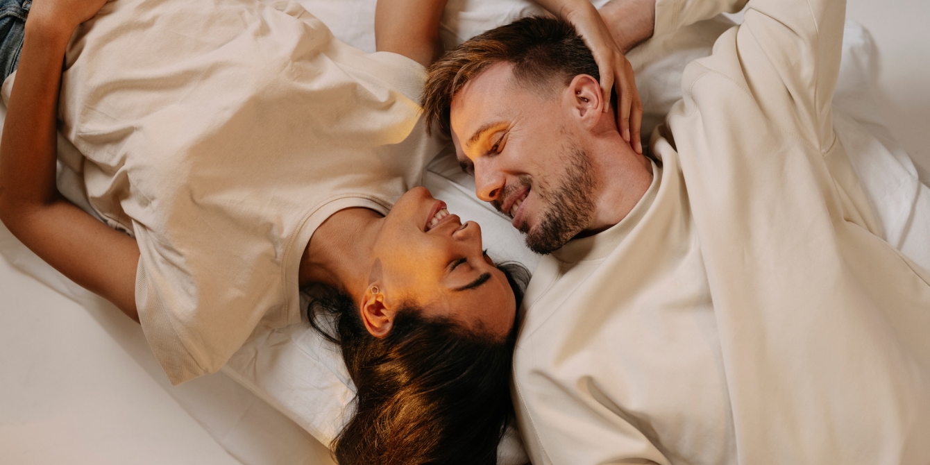 couple cuddling in bed couples therapist strengthen marriage