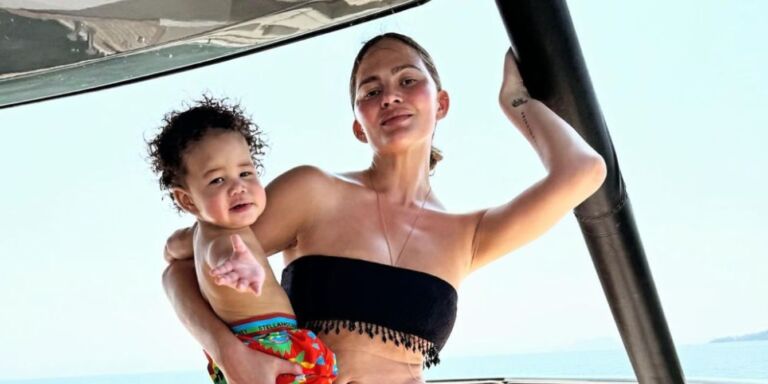 Chrissy Teigen Applauded For Realistic Bikini Photo Motherly