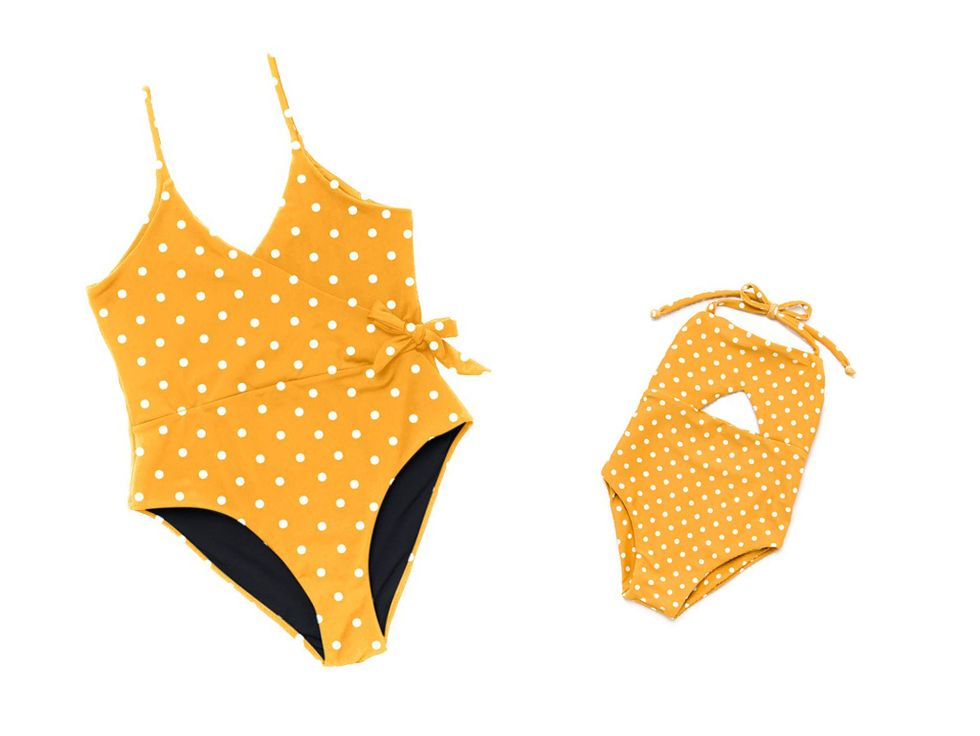 12 beach day essentials your baby 0 Motherly