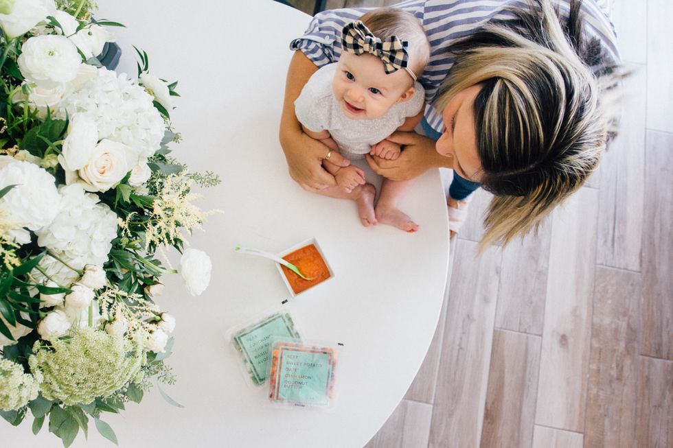 5 Tips to Create an Adventurous Eater Through Baby Self-Feeding