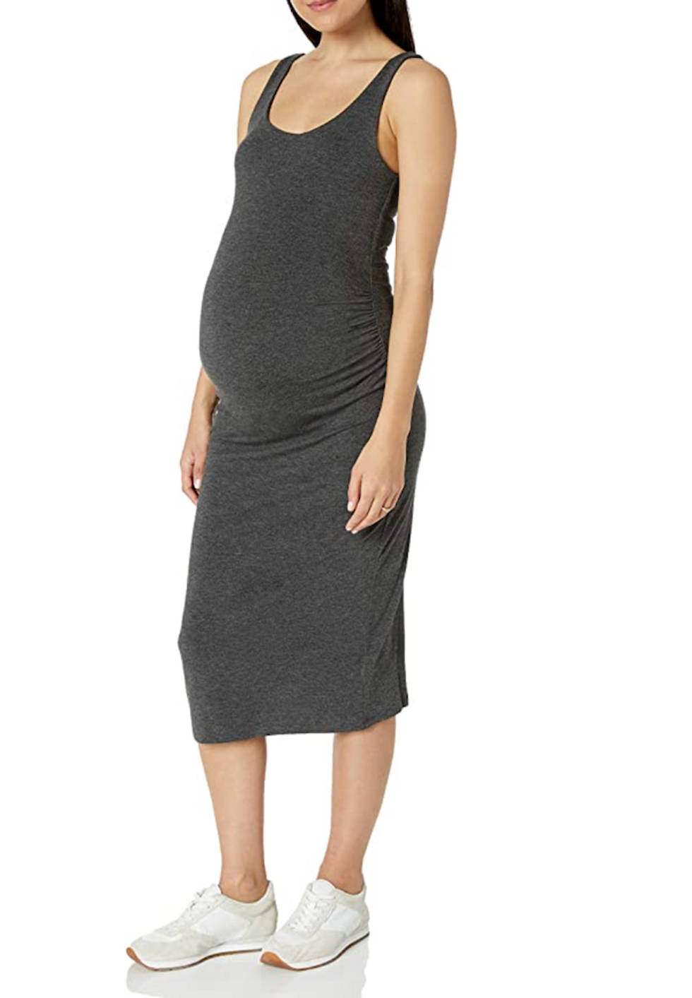 These  maternity dresses are cute + comfy for summer