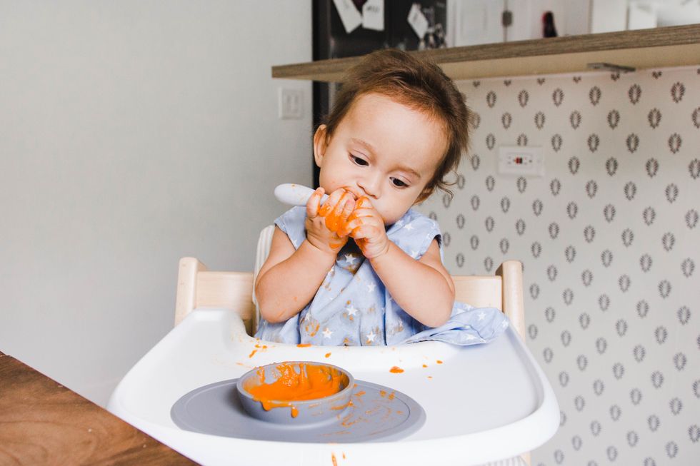 Spoon Feeding Milestones for 6-Month-Olds - Ms Dawn SLP