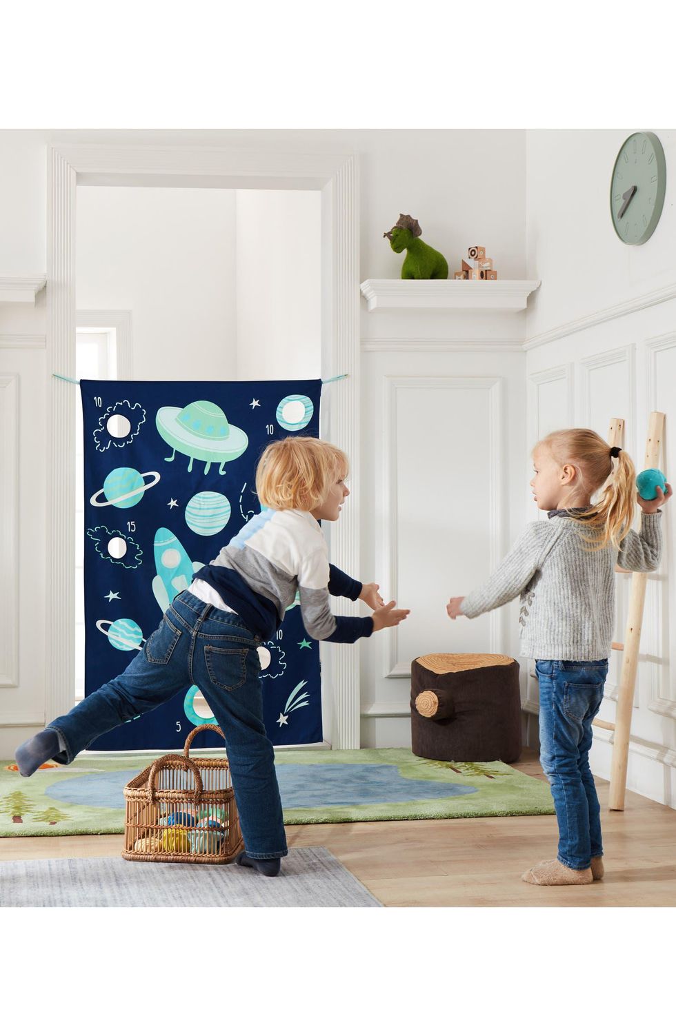 space-doorway-beanbag-toss-game