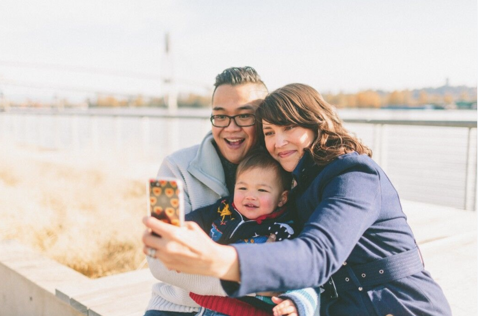 this new app combats new mom isolation and keeps you connected 0 Motherly